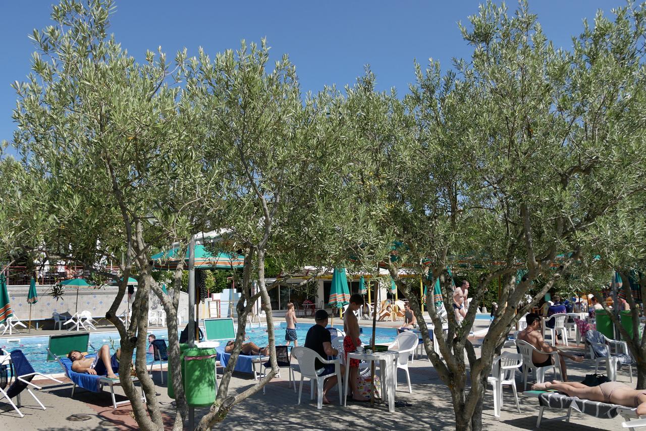 Camping Le Soline Casciano Di Murlo 外观 照片