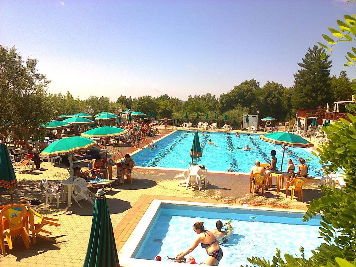 Camping Le Soline Casciano Di Murlo 外观 照片